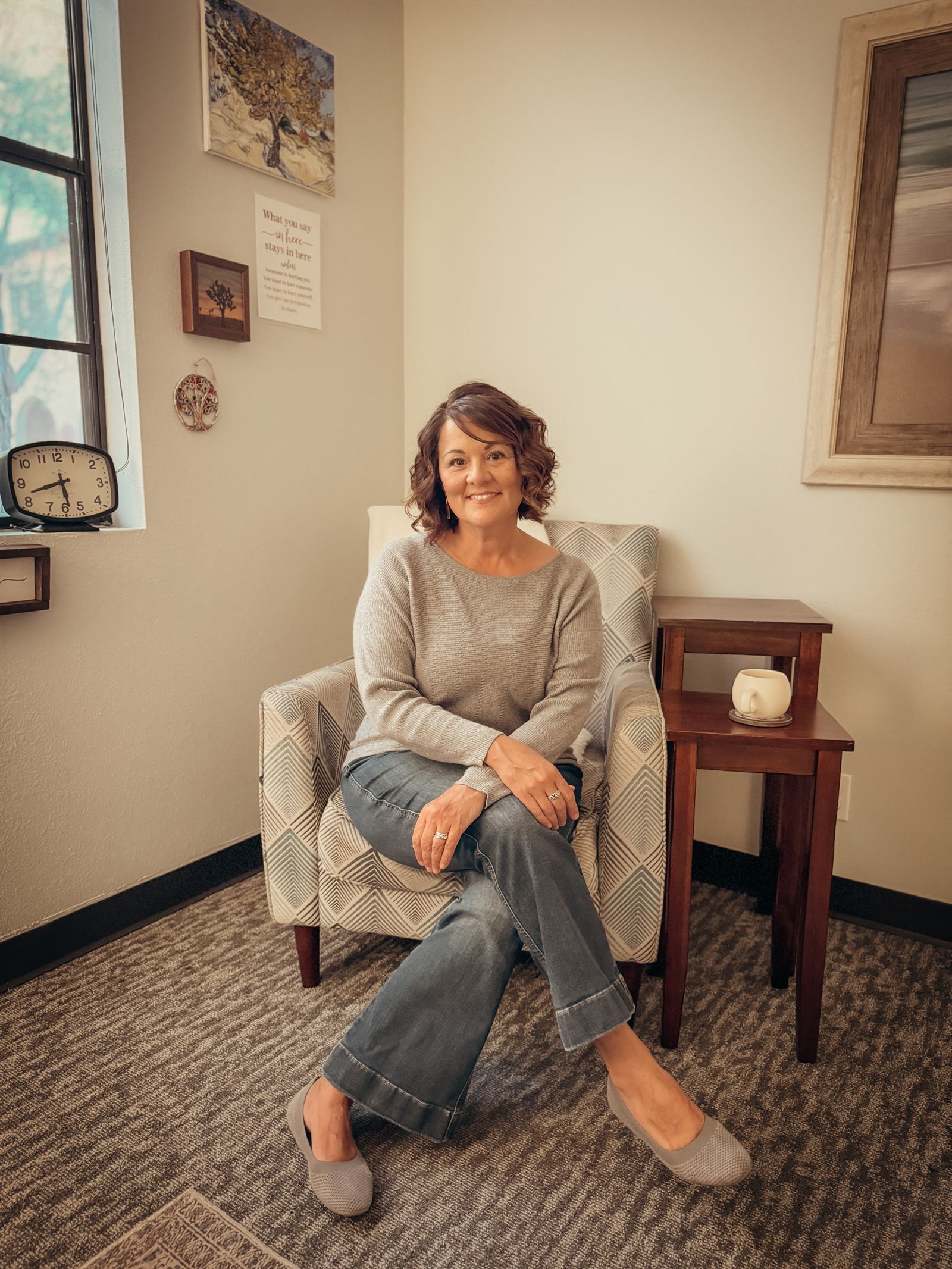 Wendy Kessler, MSW, FT — grief counselor in her Old Town San Diego office